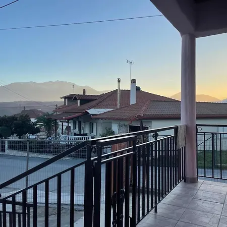 Holiday home μονοκατοικια 3 δωματιων