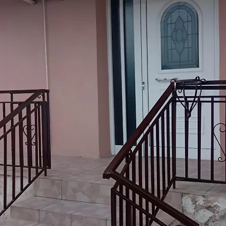 Holiday home μονοκατοικια 3 δωματιων Katerini