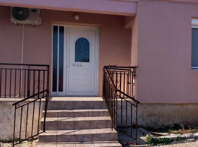 Vakantiehuis μονοκατοικια 3 δωματιων Kateríni